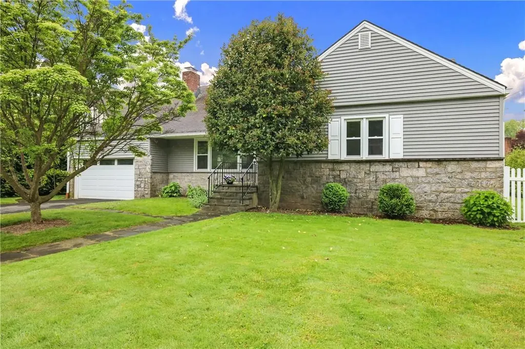 24 Tintern Lane Scarsdale NY 10583