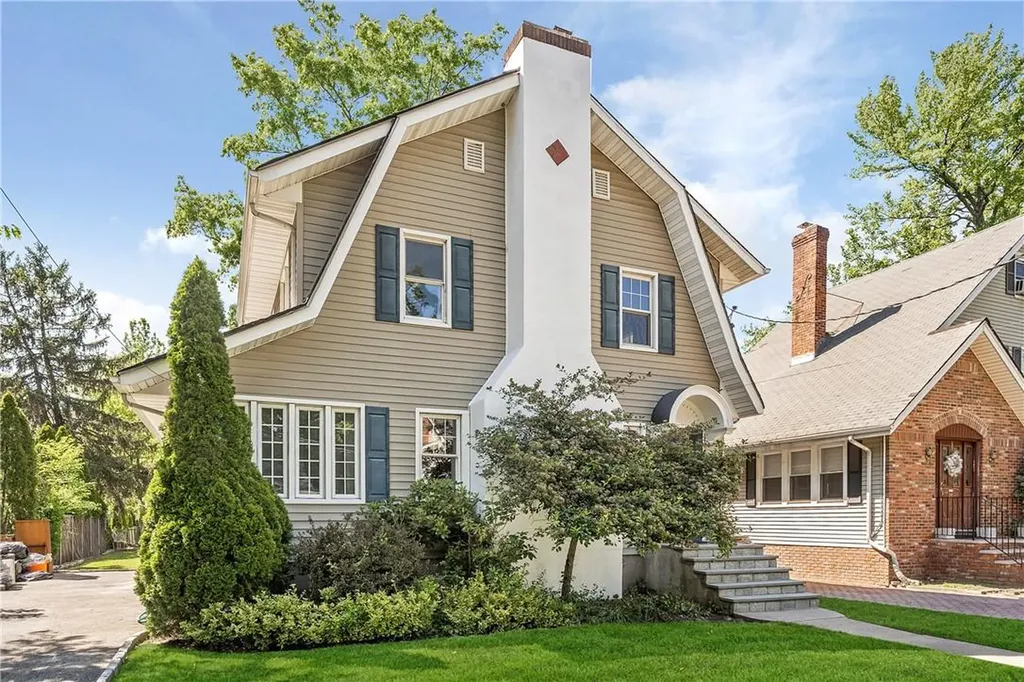 15 Monroe Street Pelham NY 10803
