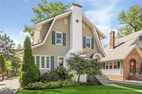 15 Monroe Street Pelham NY 10803