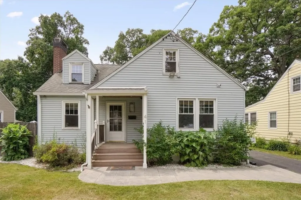 41 Lakeview Avenue Poughkeepsie NY 12601