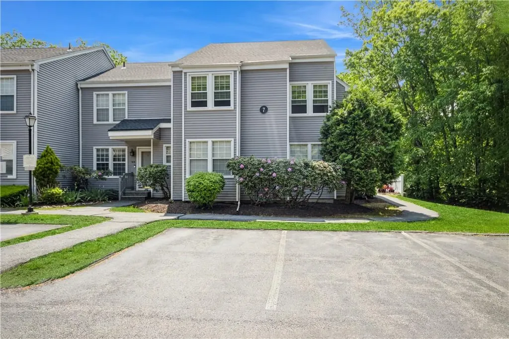 708 Misty Hills Lane Carmel NY 10512