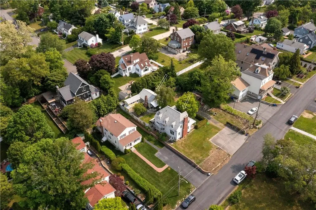 23 Clinton Street Valhalla NY 10595