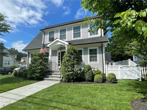 420 Beach Avenue Mamaroneck NY 10543