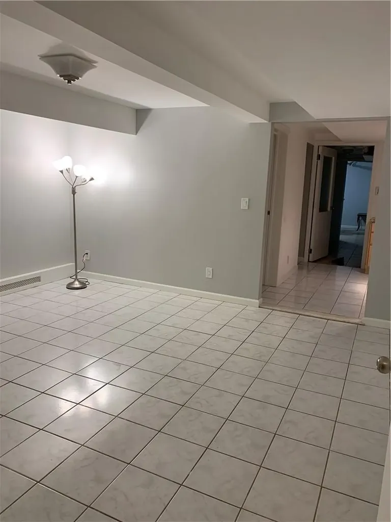 2447 Hering Avenue Bronx NY 10469