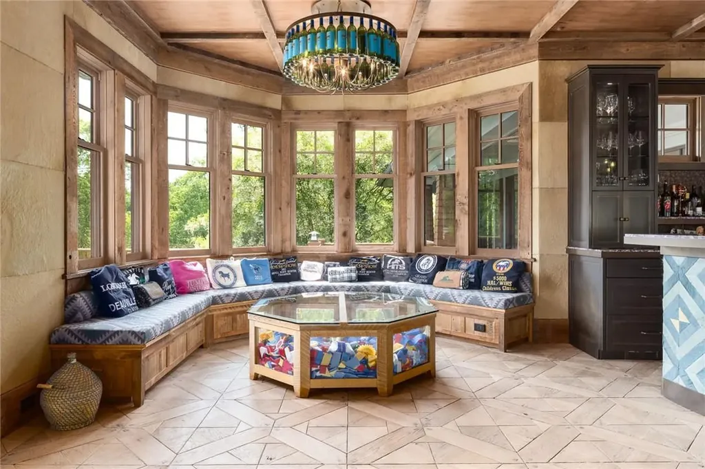 38, 48, 58 Quaker Lane Greenwich CT 06831