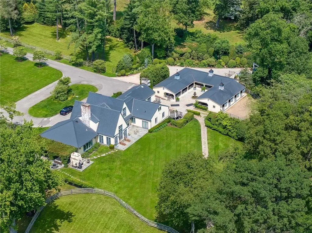 38, 48, 58 Quaker Lane Greenwich CT 06831