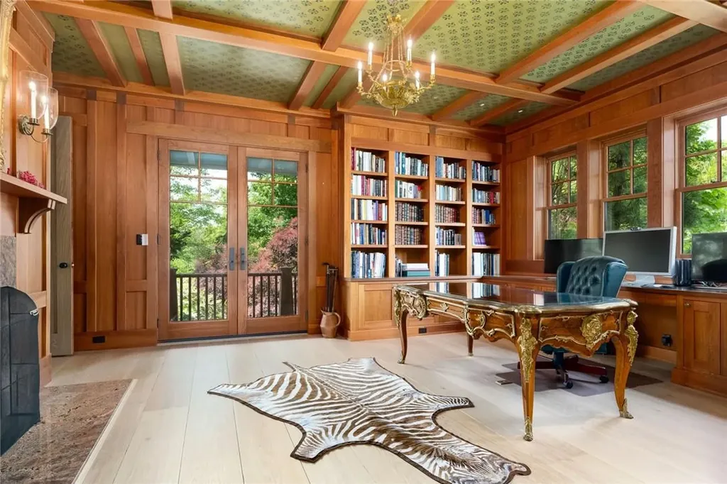 38, 48, 58 Quaker Lane Greenwich CT 06831