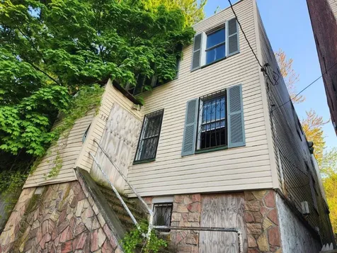 118 Maple Street Yonkers NY 10701