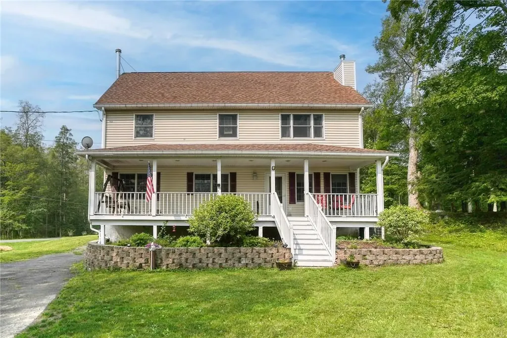369 Awosting Road Pine Bush NY 12566