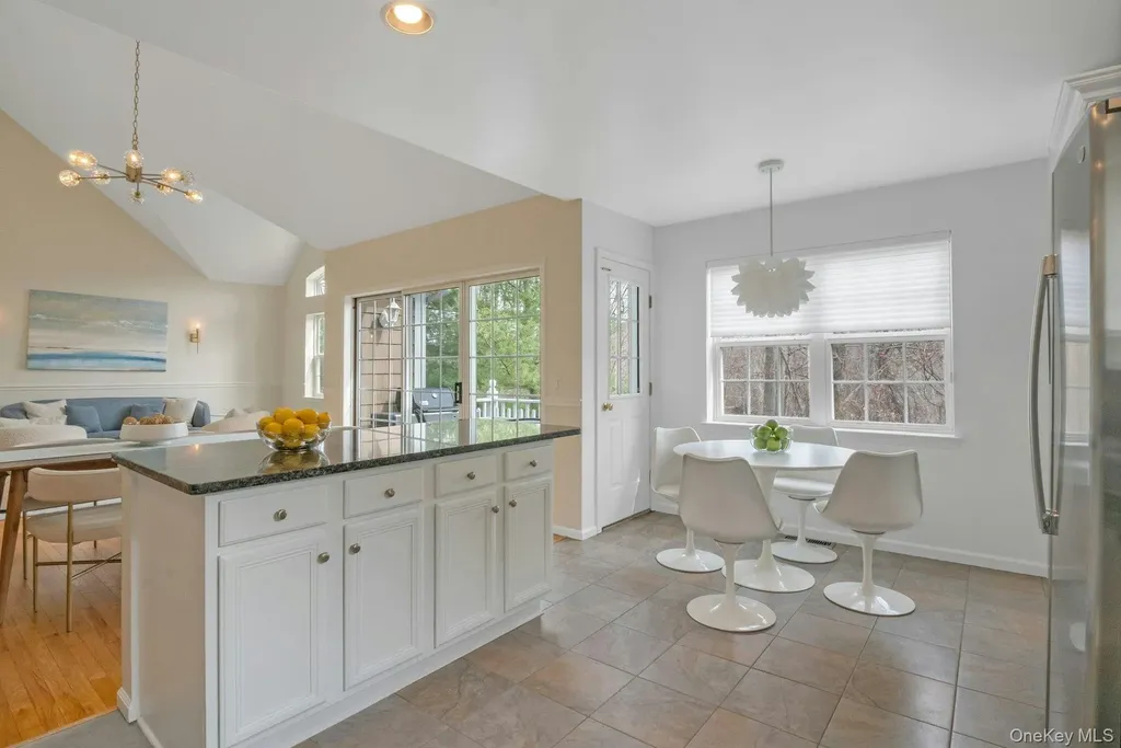7 Deer Tree Lane Briarcliff Manor NY 10510