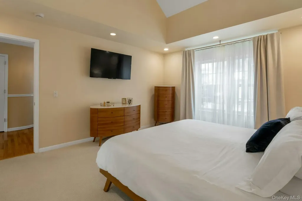 7 Deer Tree Lane Briarcliff Manor NY 10510