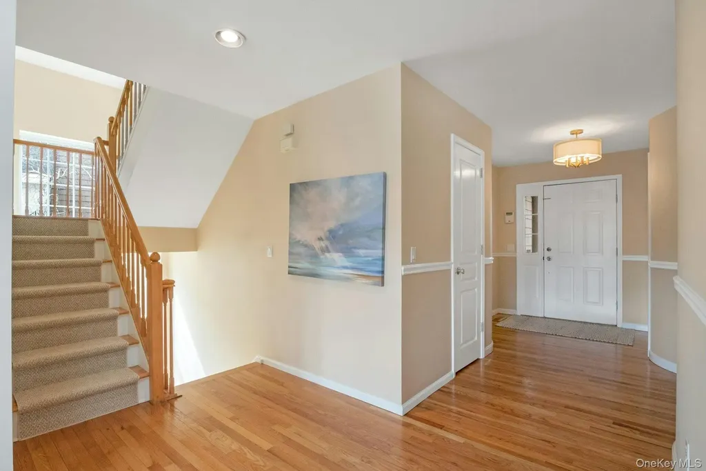 7 Deer Tree Lane Briarcliff Manor NY 10510