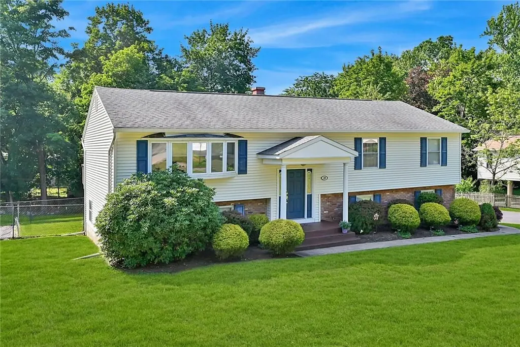 19 Cragmere Road Suffern NY 10901
