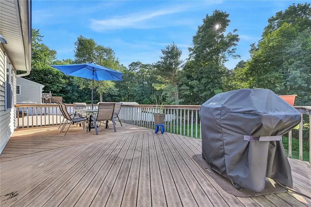 19 Cragmere Road Suffern NY 10901
