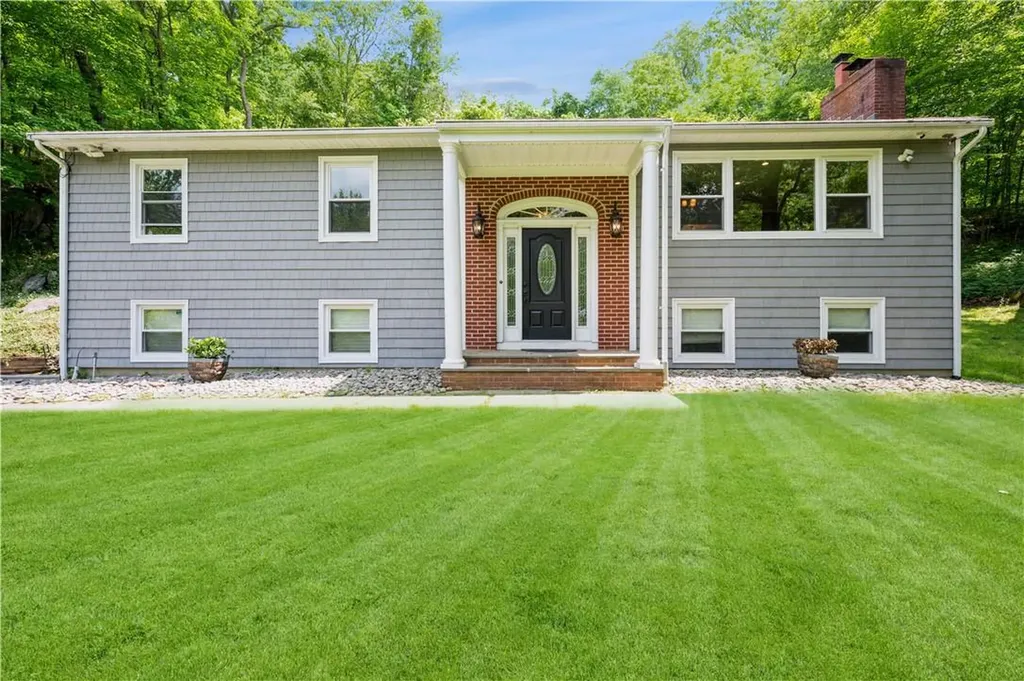 79 Mustato Road Katonah NY 10536