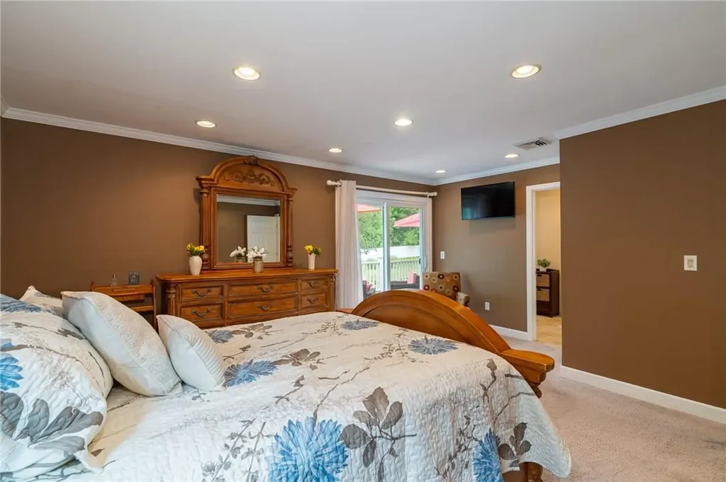 55 Baldwin Road Patterson NY 12563