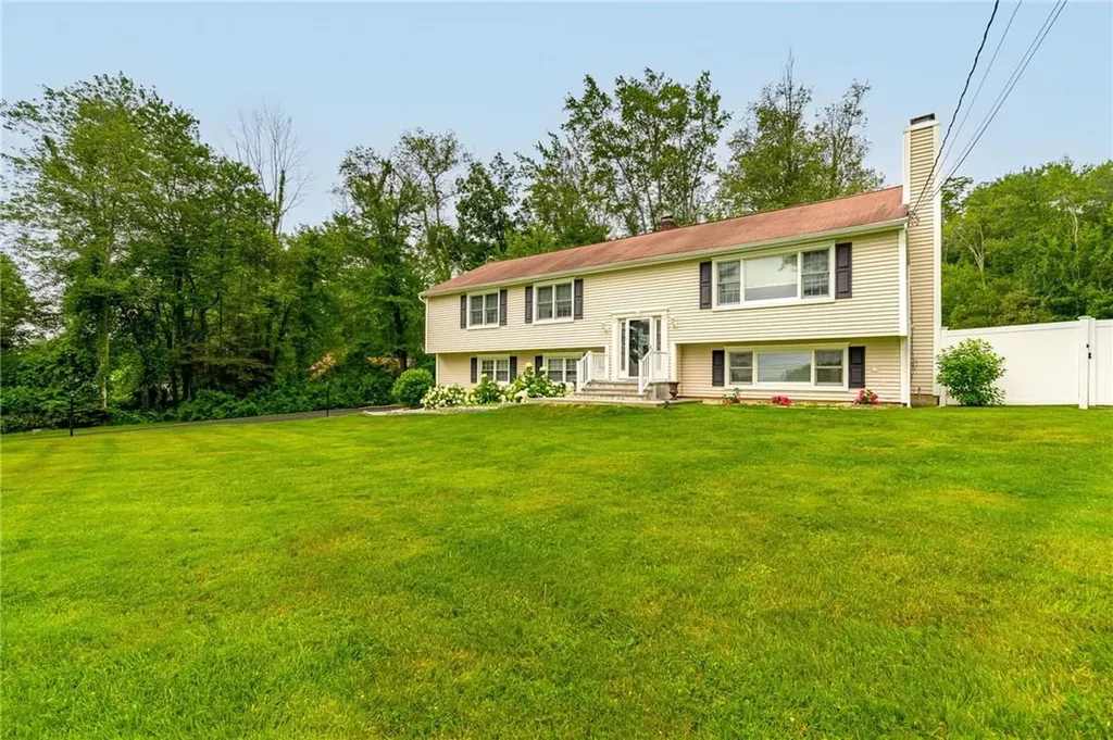 55 Baldwin Road Patterson NY 12563