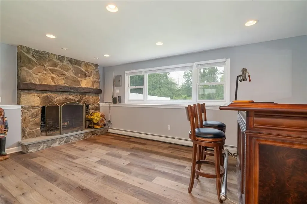 55 Baldwin Road Patterson NY 12563