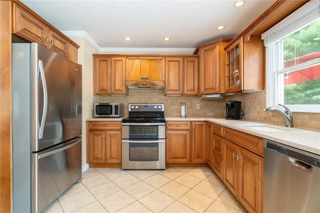 55 Baldwin Road Patterson NY 12563