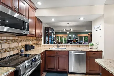 47 Maple Hill Drive Mahopac NY 10541