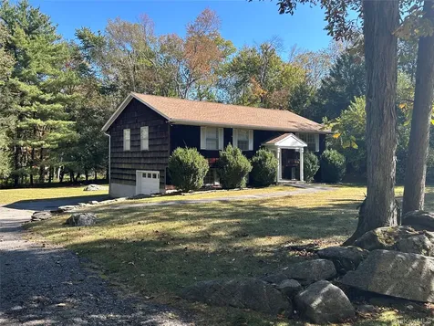 8 Center Road Carmel NY 10512