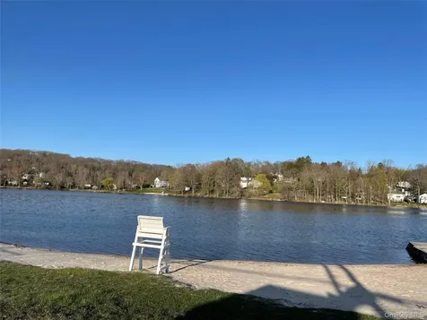 8 Center Road Carmel NY 10512