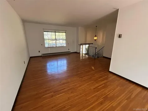 8 Center Road Carmel NY 10512