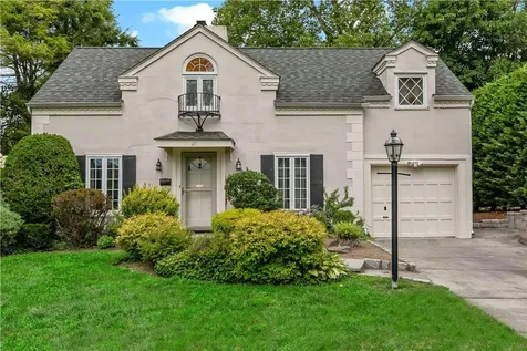 27 Romney Place Scarsdale NY 10583