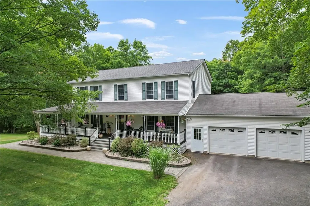 14 Fortune Drive Newburgh NY 12550