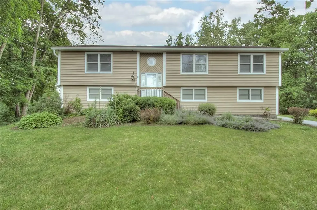 8 Jmae Circle Dover Plains NY 12522