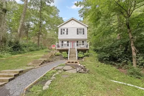 45 Curry Road Mahopac NY 10541