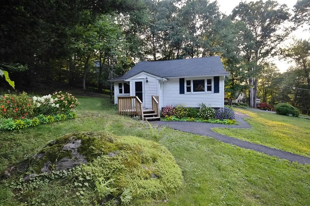 49 Pine Trail Carmel NY 10512