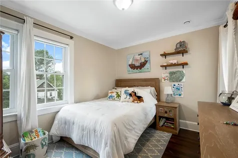 79 Lakeview Avenue Scarsdale NY 10583