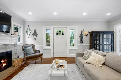 79 Lakeview Avenue Scarsdale NY 10583