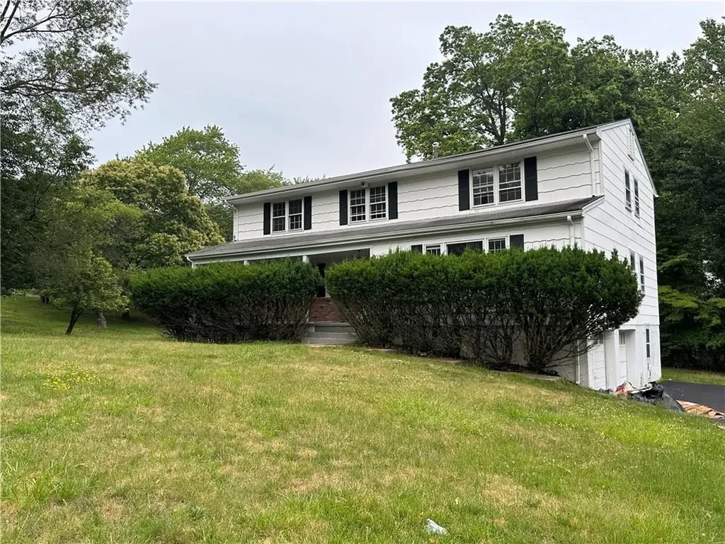 2 Brockton Road Spring Valley NY 10977