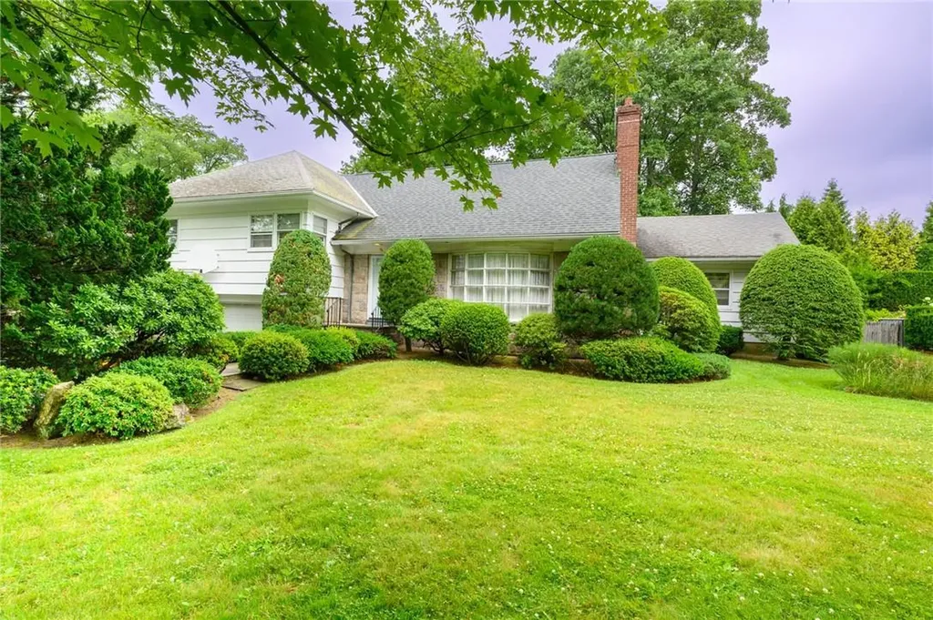 36 Interlaken Drive Eastchester NY 10709