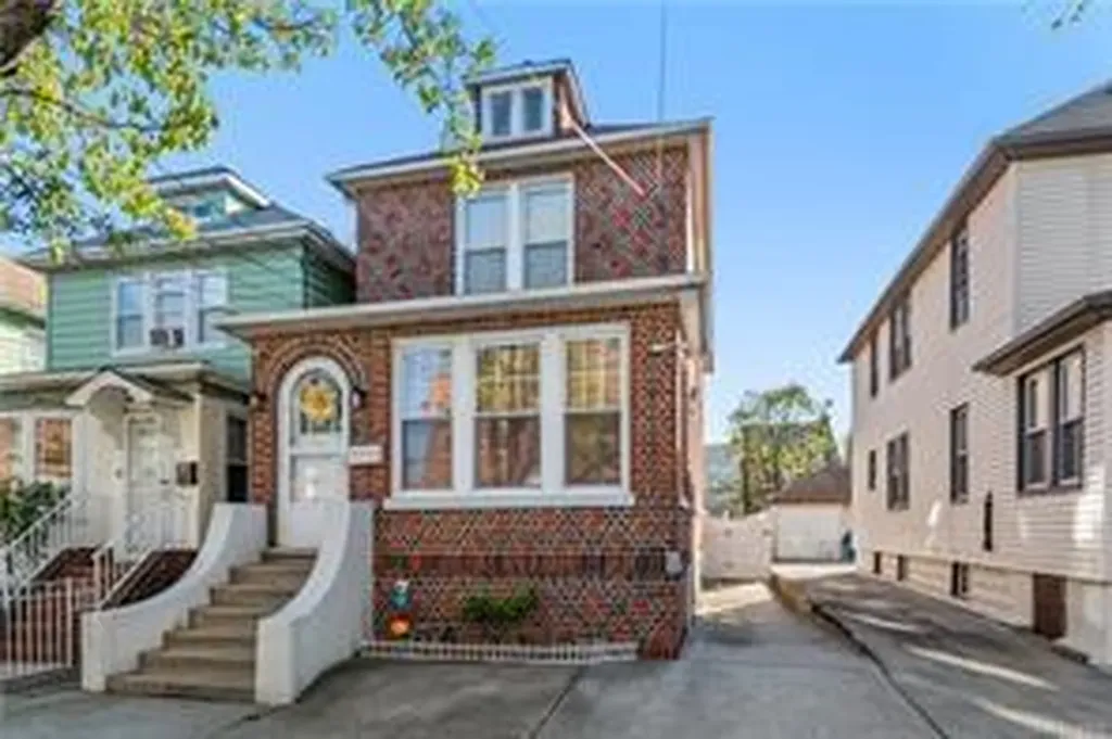 1727 Hone Avenue Bronx NY 10461