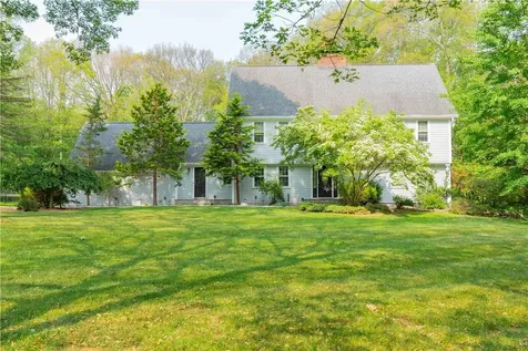 12 Innsbruck Boulevard Hopewell Junction NY 12533
