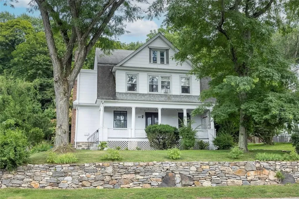 112 Broadway Dobbs Ferry NY 10522