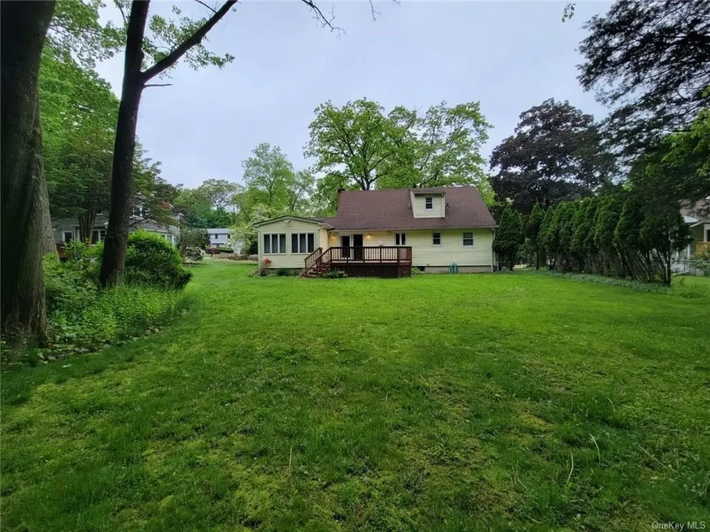 10 Hall Avenue Suffern NY 10901