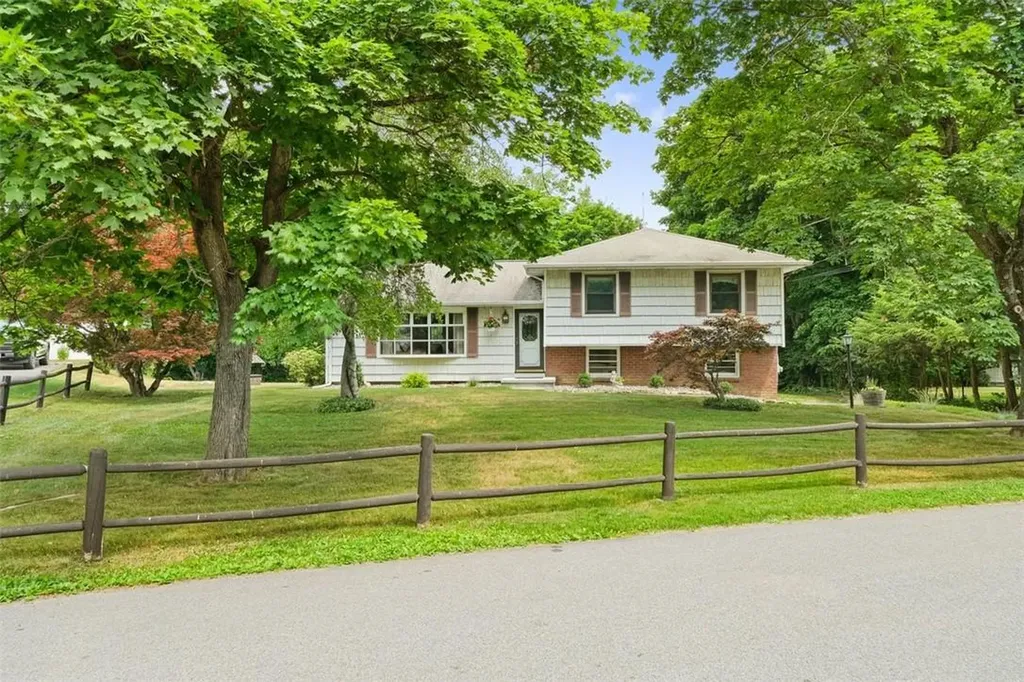 31 S Jackson Drive Poughkeepsie NY 12603