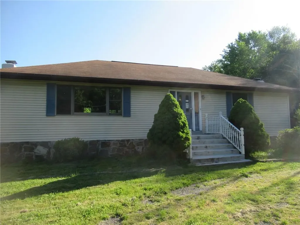 331 Strawridge Road Wallkill NY 12589