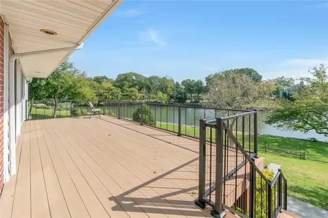13 Dock Pathway New Rochelle NY 10801