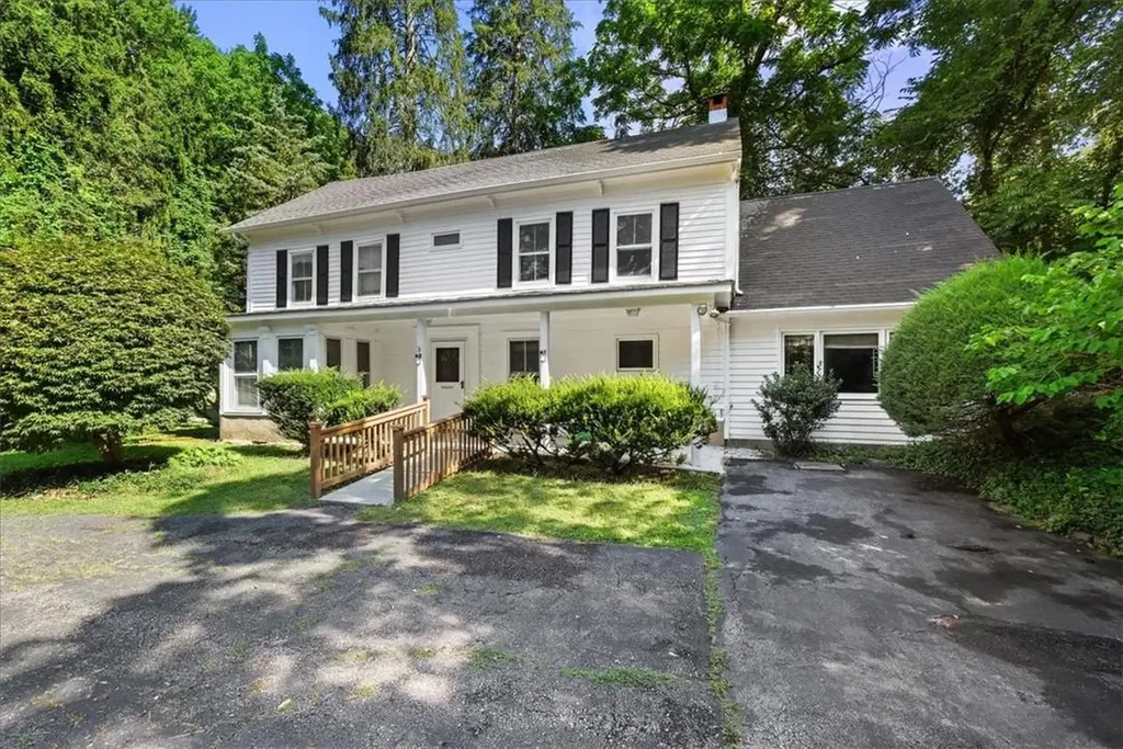 3520 Stony Street Mohegan Lake NY 10547