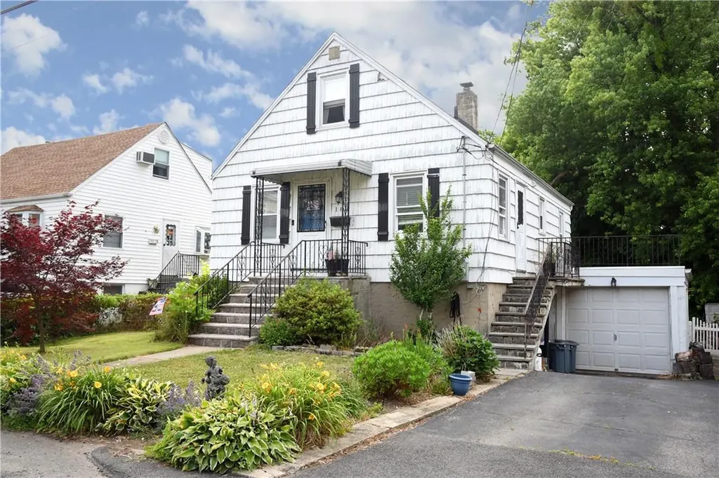 189 Bretton Road Yonkers NY 10710