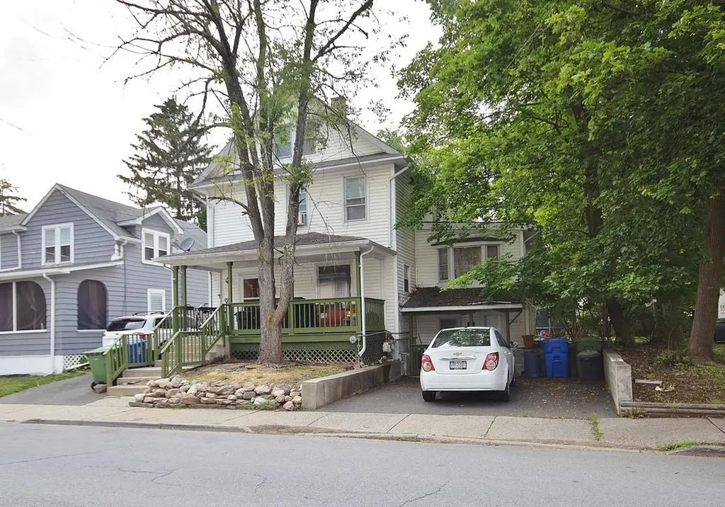 205 W Main Street Middletown NY 10940