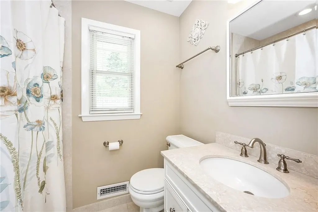3 Berkley Lane Rye Brook NY 10573