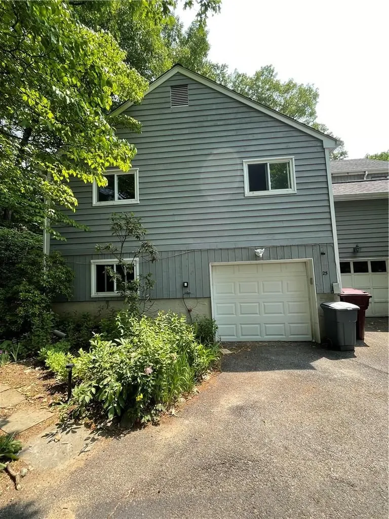 25 Dogwood Court Goldens Bridge NY 10526