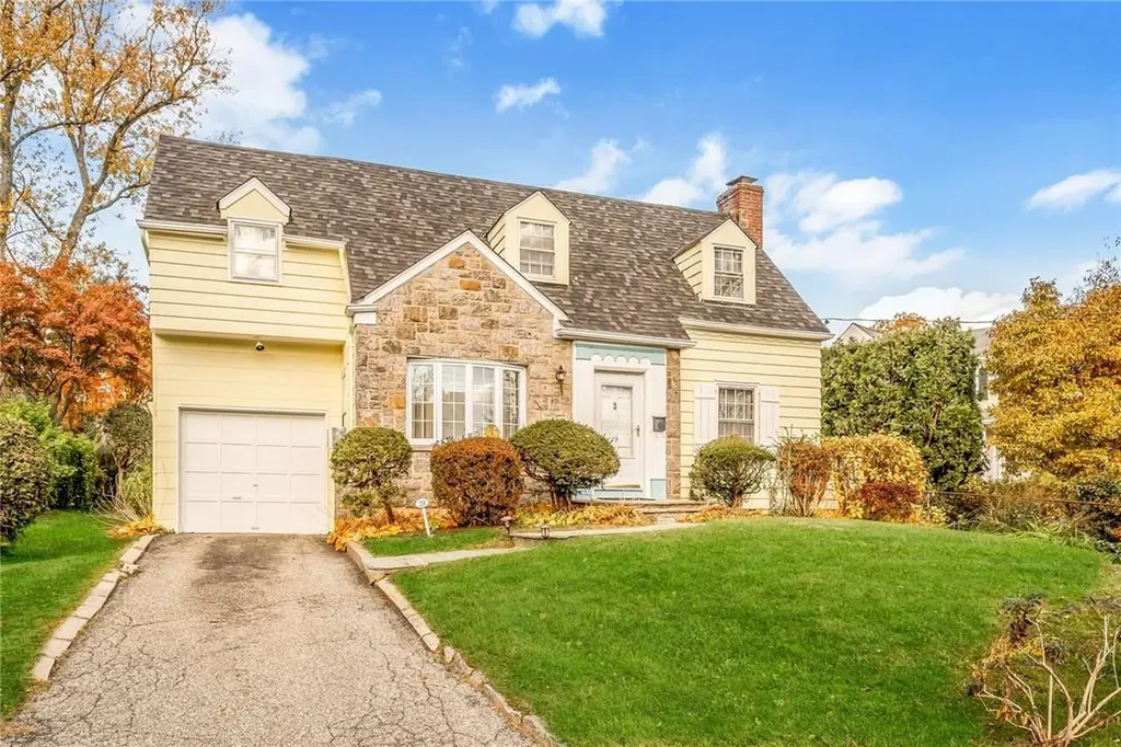 29 Byron Place Scarsdale NY 10583