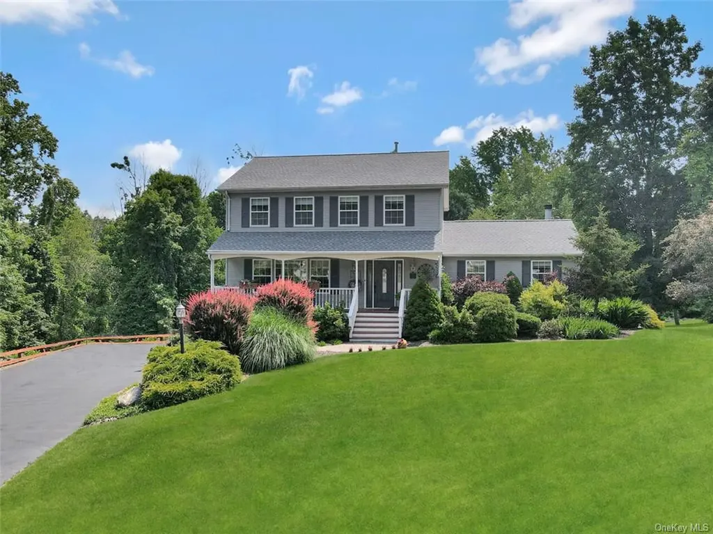 16 Windmill Court Monroe NY 10950